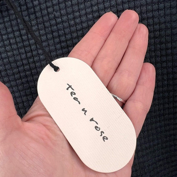 Tea n rose WAFFLE TEXTURED SWEATER IN BLACK new size large - Picture 9 of 11